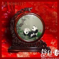 梅花熊猫蜀绣